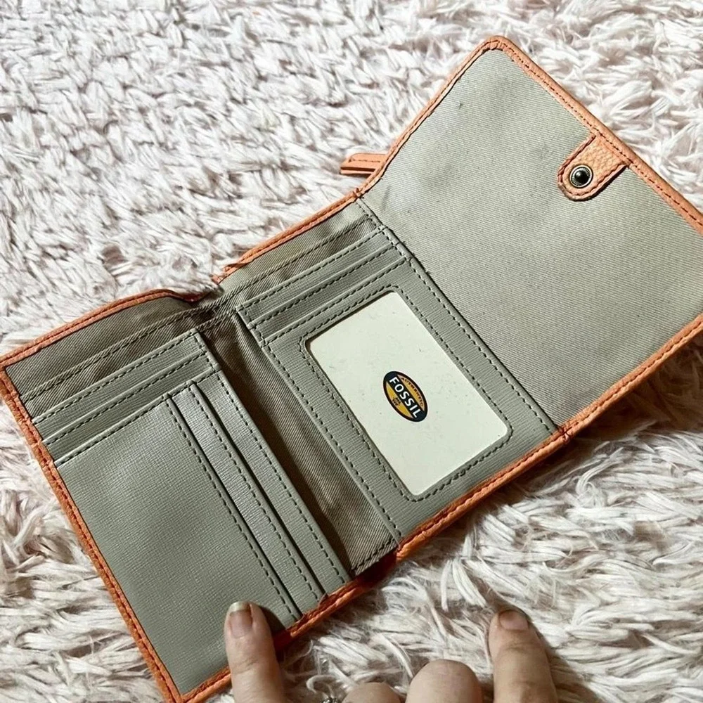 The Unbranded Brand fossil genuine